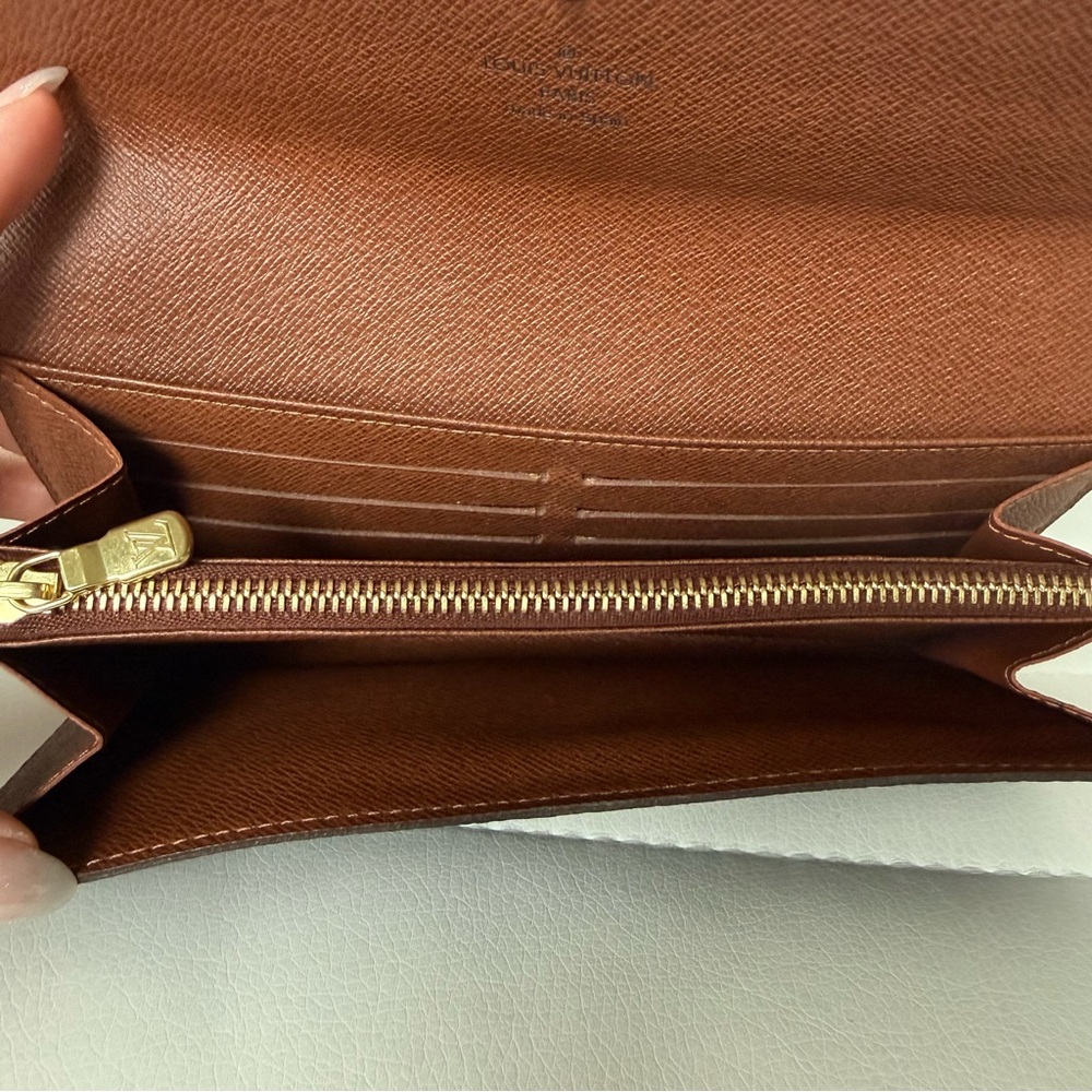Louis Vuitton Sarah Monogram Long Wallet - Picture 9 of 13